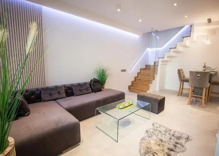 Triplex, Rooftop With Parlament View & Jacuzzi Apartment Budapest